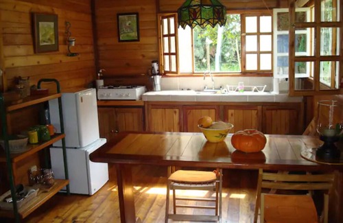 Mindo Casa | Mindo Eco Chalet con Piscina natural y Cascadas