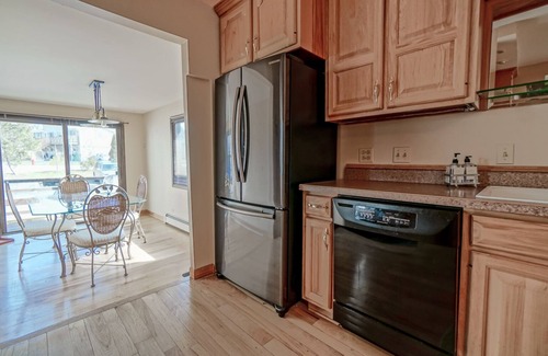 Solon Mills Casa | Mineola Manor Lake House