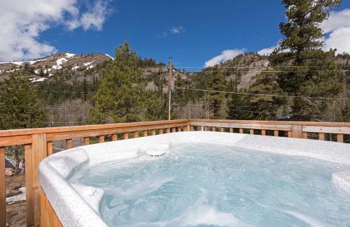 Alpine Meadows Casa | Mineral Springs 3 BR w Hot tub Available in Alpine Meadows