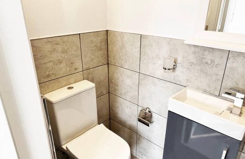 Stonebridge Casa | Minet Gardens - Central Property (Suite 01)