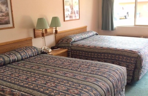Whitefish Hotel | Mini Golden Inns Motel