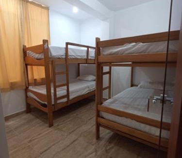 Pisco Apartamento | Mini Hostal Cardos