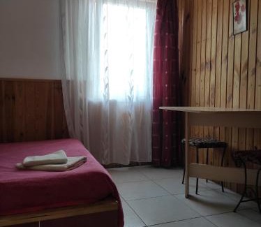 Kamenets-Podol'skiy Hotel | Mini-hotel Kamianets