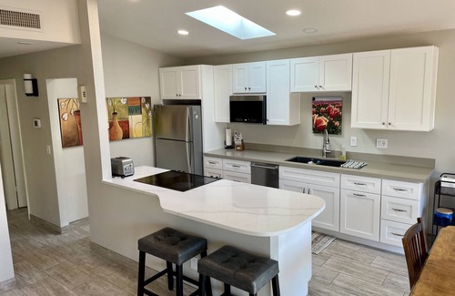 Ahwatukee Foothills Casa | Mini Mansion! Respaldo a South Mtn Preserve. ¡¡Magníficas vistas!!