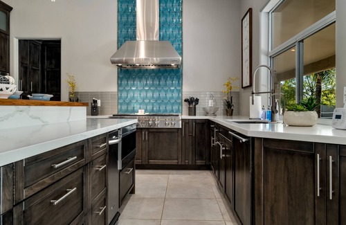 Mesa Casa | Mini Resort! Heated Pool and Spa, Pickleball Court, Putting Green