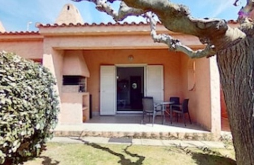 Pinarellu Villa | MINI VILLA 2 /4 pers. terrace, garden, private covered parking AND COMMON SWIMMING POOL