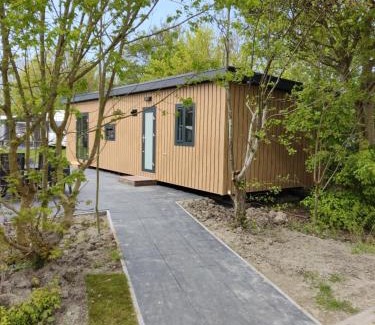 Meliskerke Chalet De Esquí | Minicamping Wisse