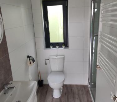 Meliskerke Chalet De Esquí | Minicamping Wisse