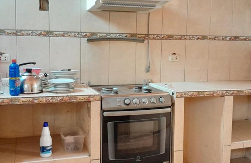 Piura Casa | Minidepartamento para señoritas con cocina, lavandería, baño con terma. Y cuarto independiente