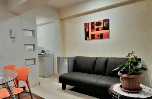 Macrodistrito Sur Apartamento | Minimalist Apartment