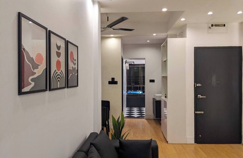 Dhaka Apartamento | Minimalist Apt at DAC Intl Airport Msg to Avail Special Offer for Flight Catcher