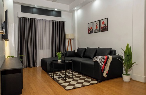 Dhaka Apartamento | Minimalist Apt at DAC Intl Airport Msg to Avail Special Offer for Flight Catcher
