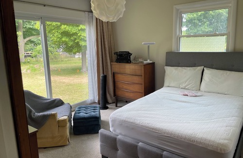 Picton Cama Y Desayuno | Minimalist comfort + beach pass + breakfast #Sandbanks #PEC