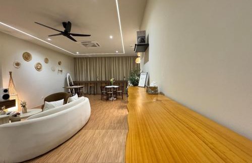 Cheras Apartamento | Minimalist Muji Style shop lot