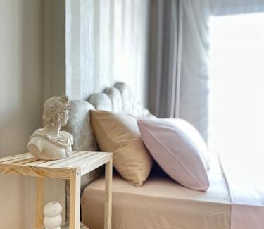 Yenisehir Apartamento | Minimalist ve manzaralı ev