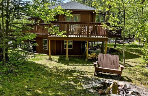 Puposky Cabina | Minnesota Octagon Treehouse - Private Jacuzzi & Forest Views