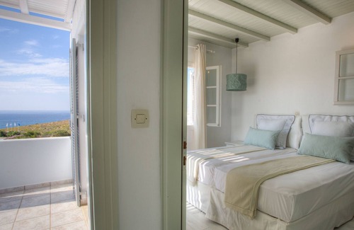 Parasporos Villa | Minois Villa (2 adultos y 2 niños)