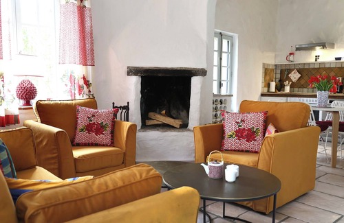 Villarzel-Cabardes Apartamento | Minori - 2 Bedroom - Private Terrace - Amazing View