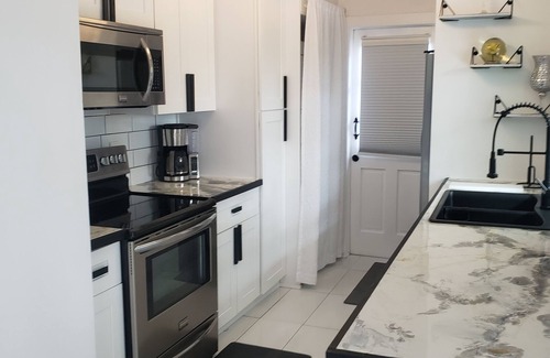 Davie Casa | Mins away from Hard Rock Casino 3/2 W/pool& Gameroom FLL/MIA