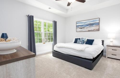 Pawleys Island Casa | Mins To Beach & Golf Courses Ping Pong, King Bed