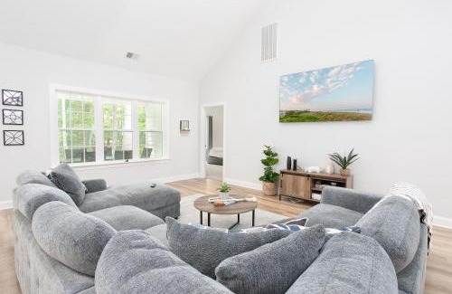 Pawleys Island Casa | Mins To Beach & Golf Courses Ping Pong, King Bed