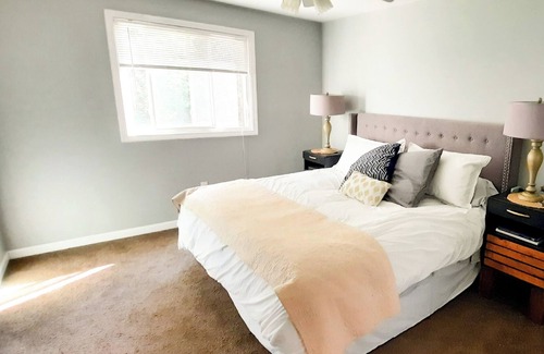Davison Casa | Mins to Creekside Acres Event Barn, Cozy 3 bedrooms in the country