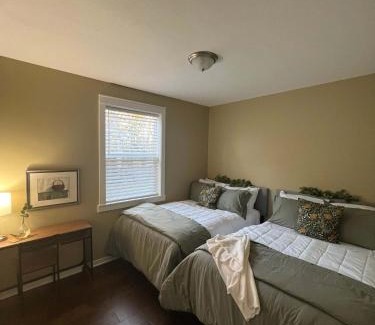 Indianapolis Casa | Mins to Downtown & Raceway Rookwood Retreat 2