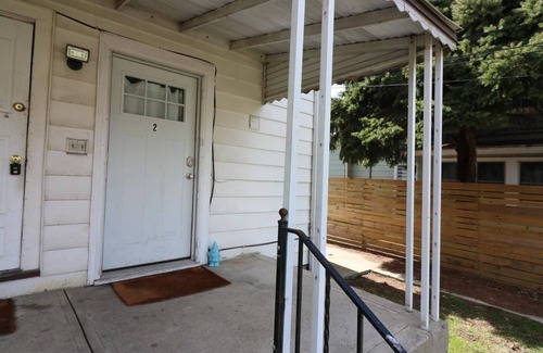 Windsor Park Apartamento | Mins to mass Ave -Workspace, Smart TV & AC