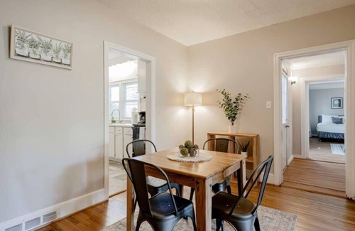 Columbia Casa | Mins to USC, Hospital, Zoo! Columbia Duet-Unit A