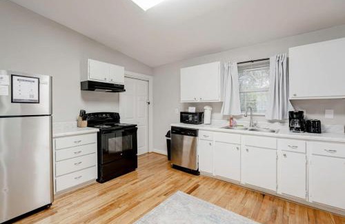 Columbia Casa | Mins to USC Hospital Zoo Columbia Duet-Unit B