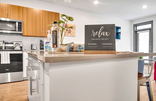 Downtown Apartamento | Mins➞Downtown/Med District★ Fully Stocked★24hr Gym★2Bds★2TVs