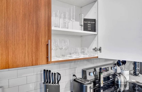 Downtown Apartamento | Mins➞Downtown/Med District★2Beds★2Baths★Fully Stocked★24hr Gym★3TVs