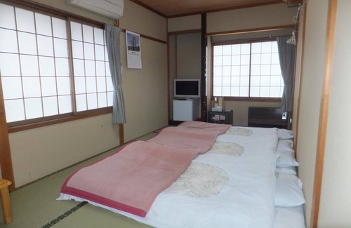 Hida Takayama Onsen Casa | Minshuku Iwatakan