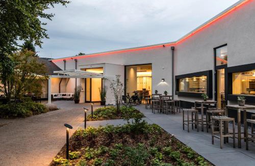 Burgaltendorf Hotel | Mintrops Land Hotel Burgaltendorf