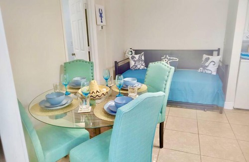 St. Petersburg Casa | Minutes from downtown St Pete !