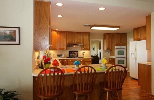 Unionville Casa | Chesapeake Pines: cabaña en expansión, bañera de hidromasaje bajo las estrellas y hermosas puestas de sol.