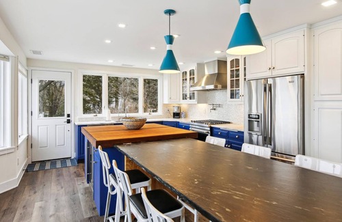 Bozman Casa | Minutes from Downtown St. Michaels | Pool | Kayaks | Private Dock | Newly Renova