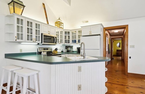 Royal Oak Casa | Minutes from Downtown Easton and St. Michaels | Charming | 4000 ft of Shoreline