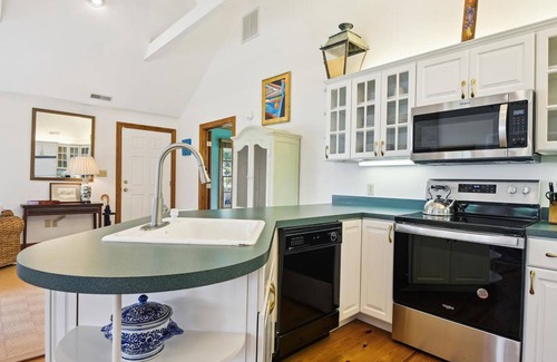 Royal Oak Casa | Minutes from Downtown Easton and St. Michaels | Charming | 4000 ft of Shoreline