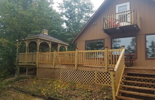 Cheboygan Casa | MINUTOS DE MACKINAW: LAGO HURON LAKEFRONT COTTAGE W / GORGEOUS, WALK-ABLE BEACH