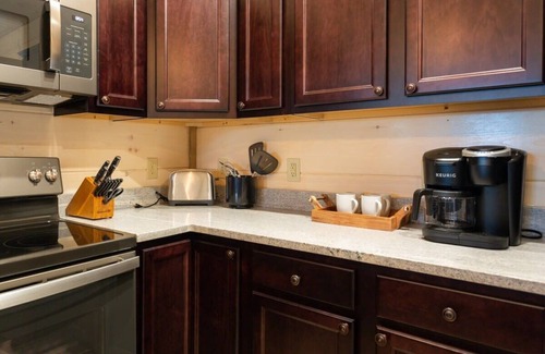 Pigeon Forge Cabina | Minutes From The Heart Of Pigeon Forge/Hot Tub/New
