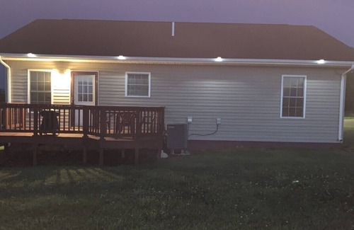 Albany Casa | MINUTES TO DALE HOLLOW AND LAKE CUMBERLAND