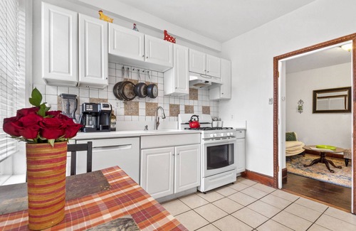 Communipaw Apartamento | Minutes to Manhattan and the NJ Shore