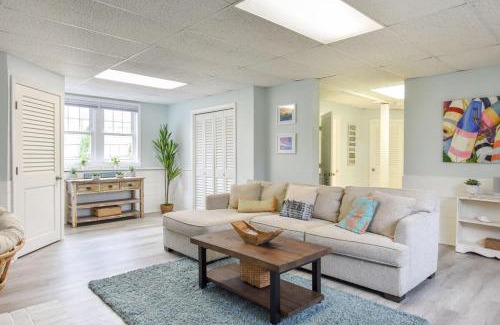 North Eastham Casa | Minutes to Private Association