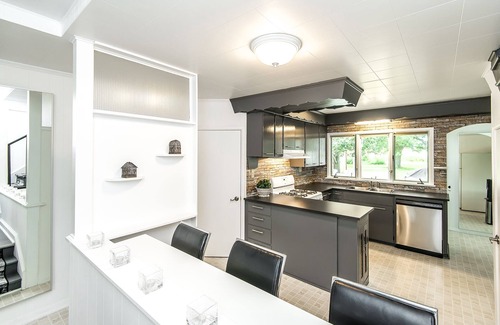 Wainfleet Casa | A minutos de la playa - Lakeshore Meadows Retreat
