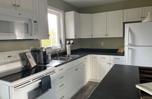 Pictou Apartamento | Minutes to Waterside beach ~ some of the warmest waters in North America!