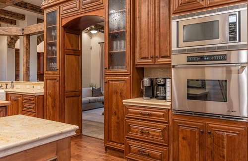 Paso Robles Casa | Mira Vista Vineyard Estate - Pool and Spa