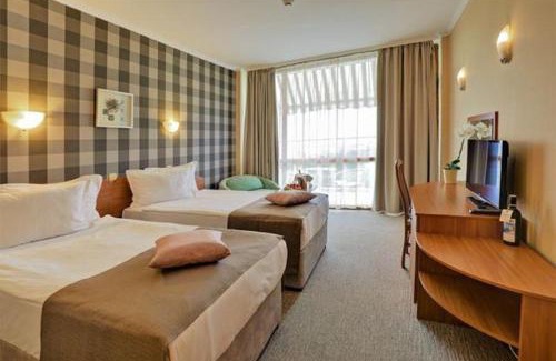 Golden Sands Hotel | MiRaBelle Hotel - All Inclusive & Private Beach