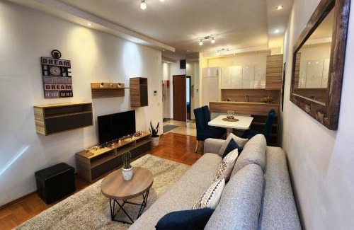 Rozino Apartamento | MiraBlu - New Modern Apartment - FREE parking