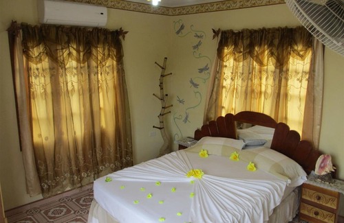 Holguin Casa | Mirador May Luz